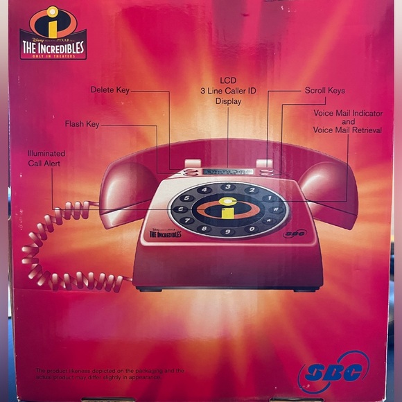 The Incredibles Collector's Phone ~ NIB - Picture 5 of 7